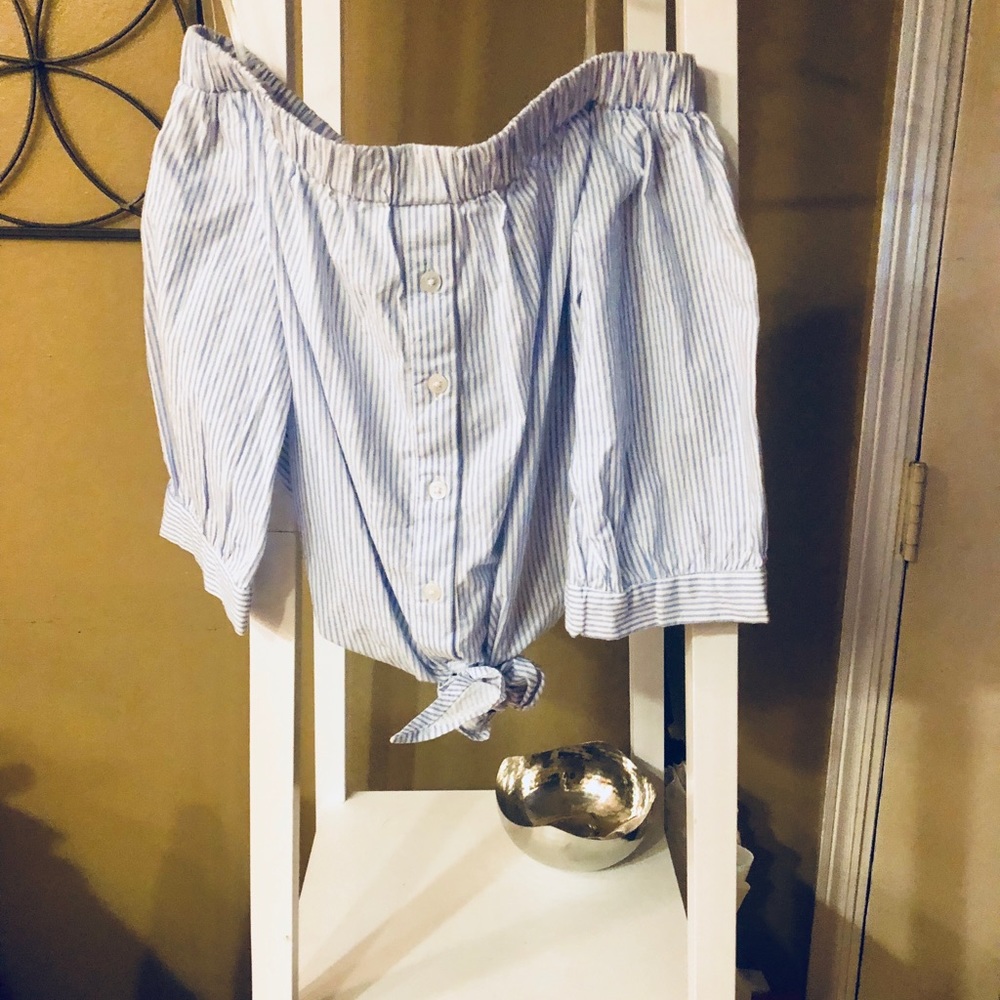 Express NWT off the shoulder top